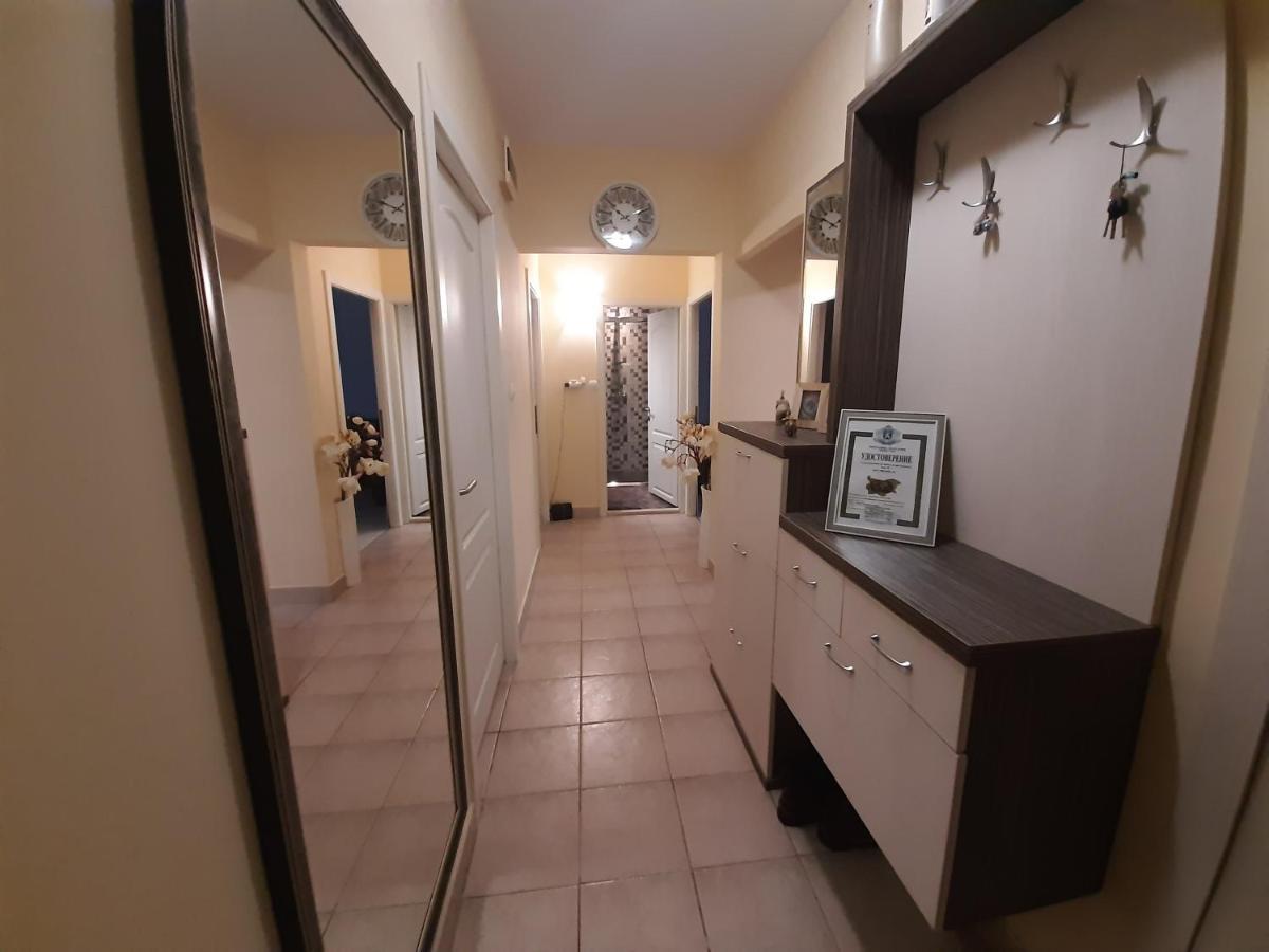 Luny Apartment Ruse Eksteriør billede