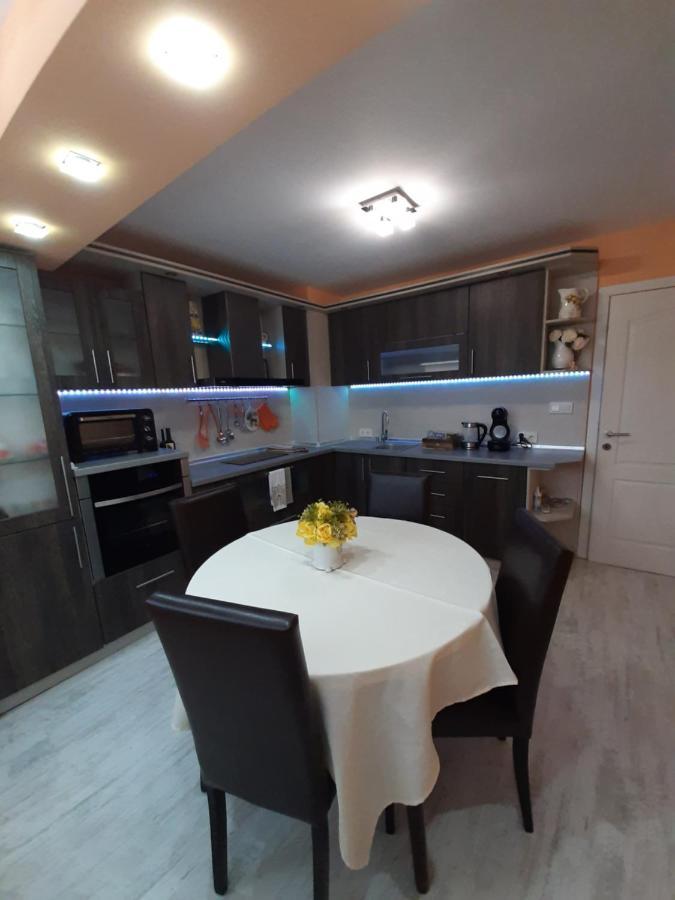 Luny Apartment Ruse Eksteriør billede